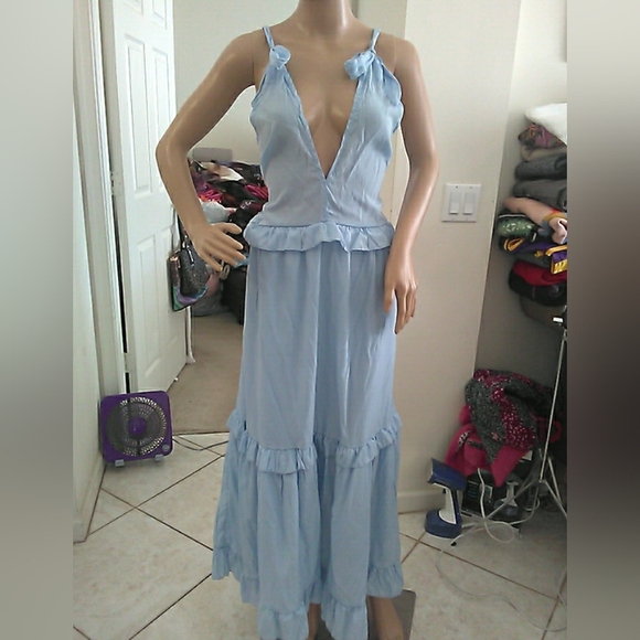NWOT Sky Blue Backless Halter Dress SZ. MED ADJ. STRAPS W/ POCKETS - Picture 6 of 9